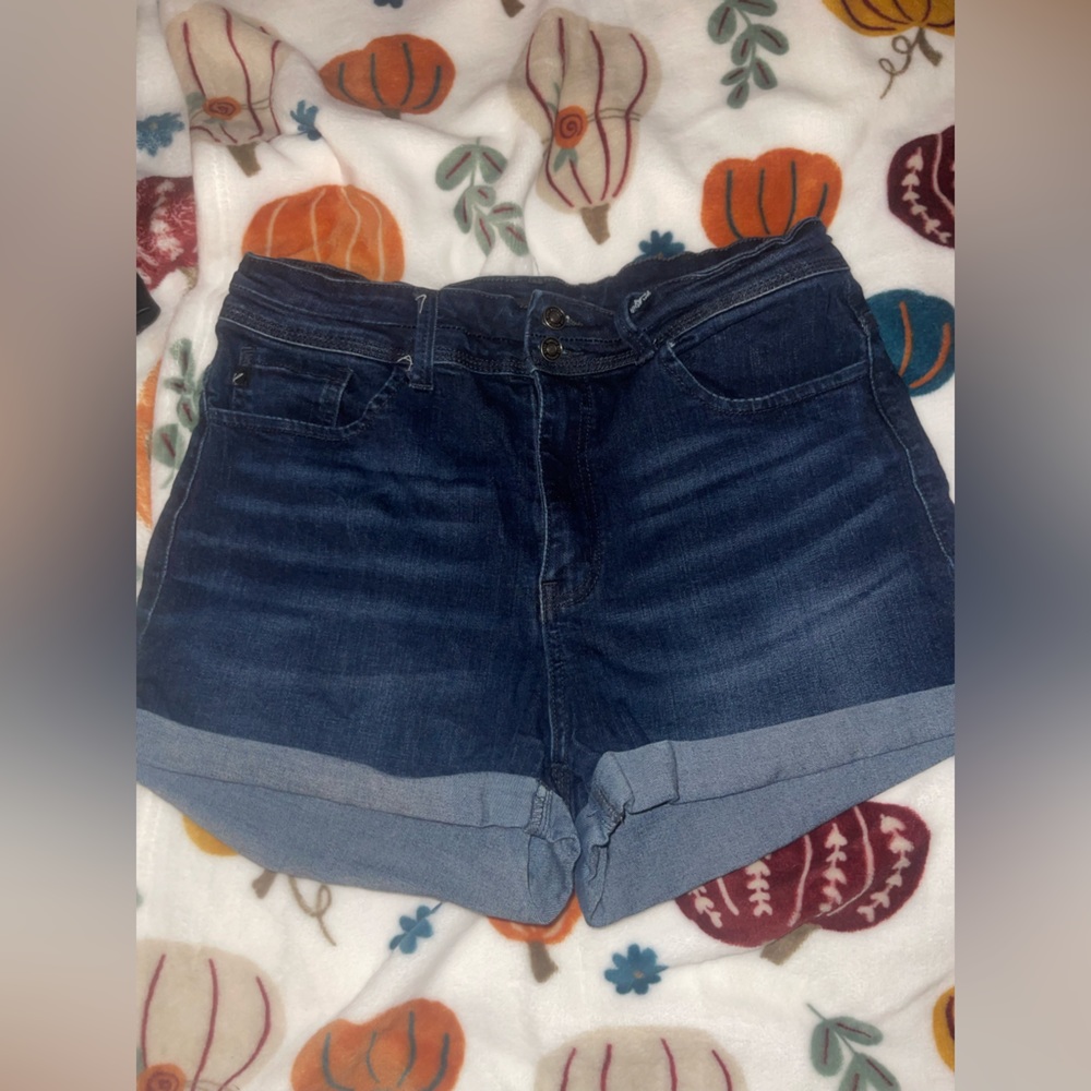 KanCan Jean shorts